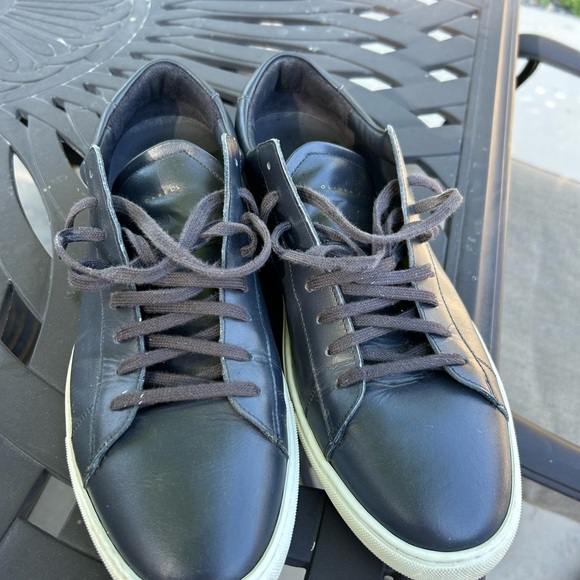 Oliver Cabell Blue Sneakers with Sleek Design - Picture 10 of 11